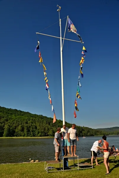 Regatta RUT Classic – Rennen klassischer Holzsegelboote auf dem Mácha-See